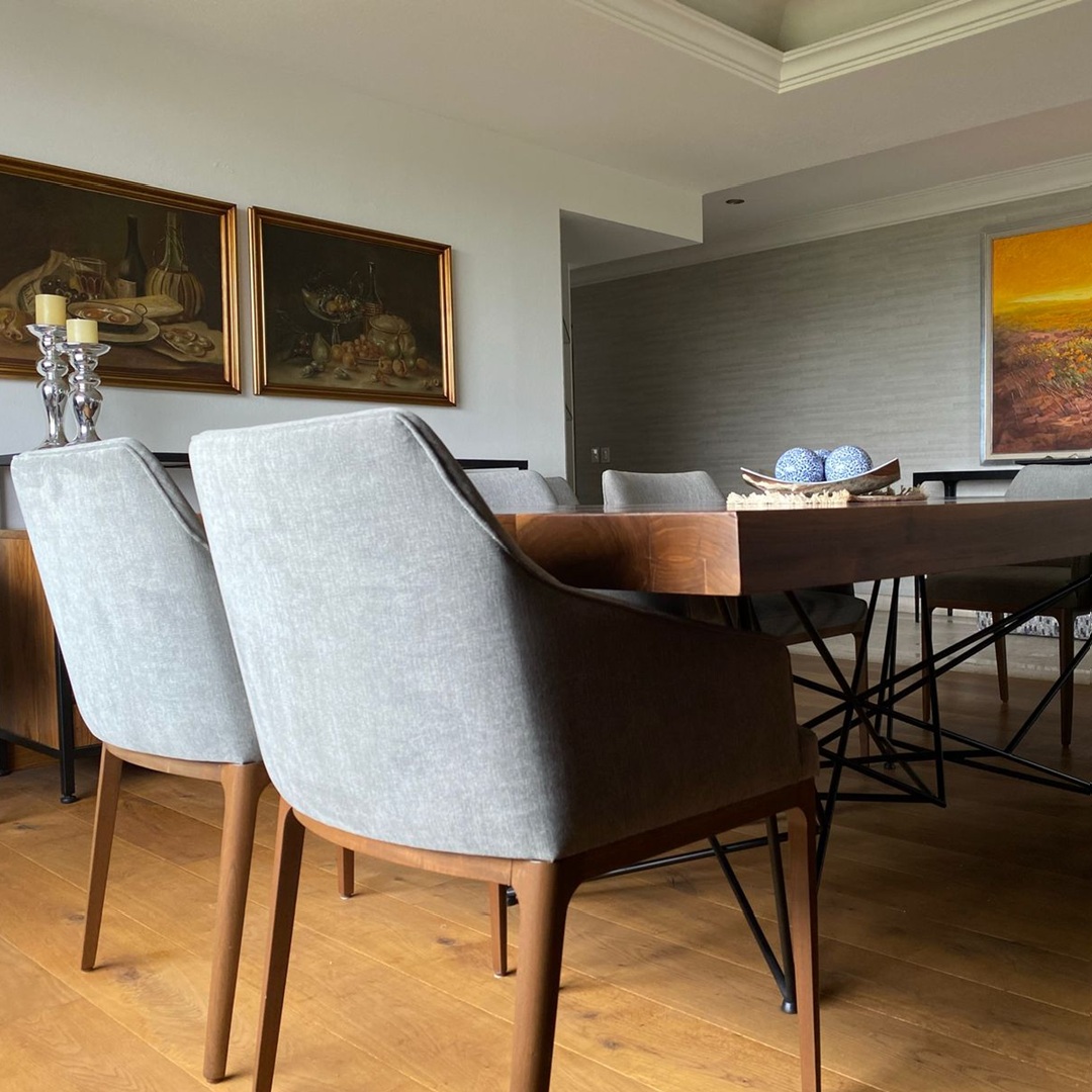 sillas-comedor-y-boots-1.jpg